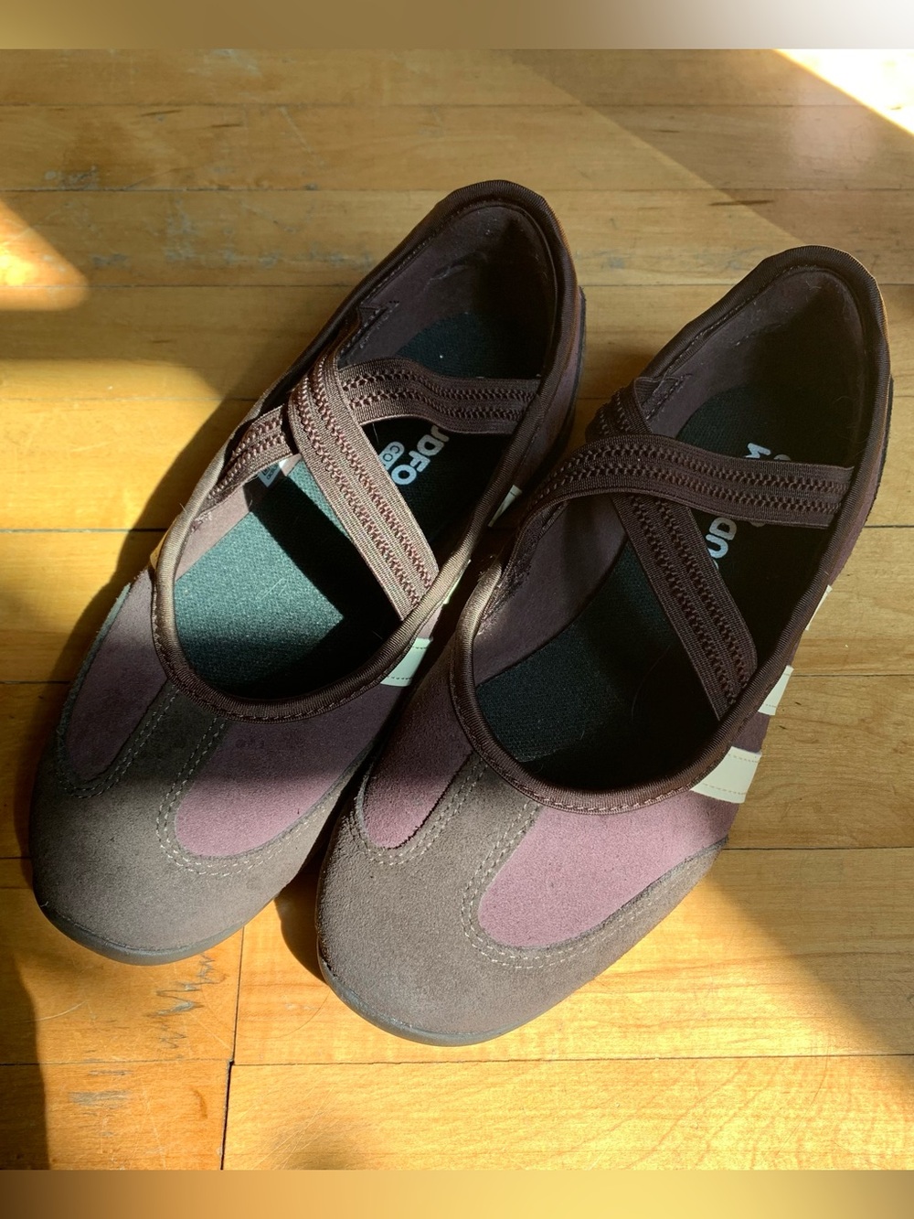 Adidas Barreda Mary Jane Sneaker - Burgundy